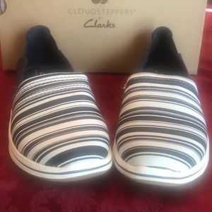 New Clarks Breeze Step slip on shoe